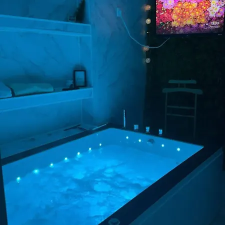 Apartment Jacuzzi Tres Silencieux *